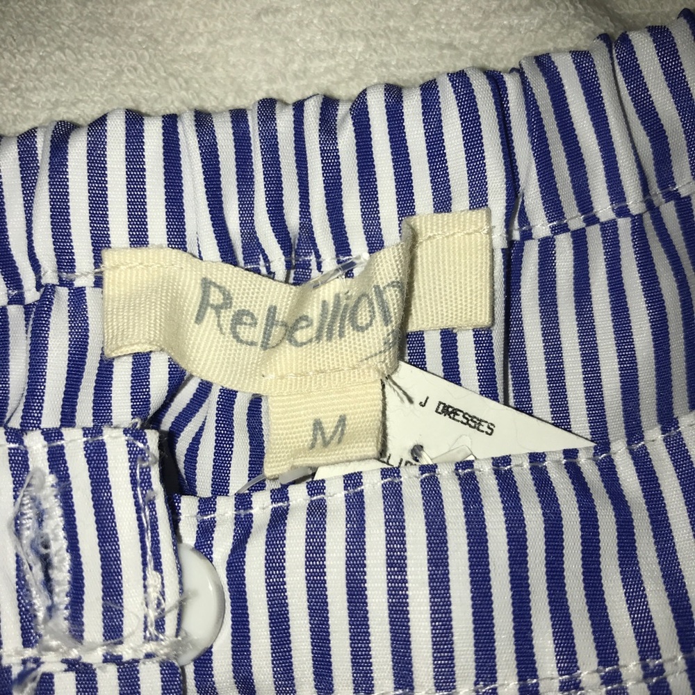 Blue and White striped dress - Picture 3 of 3